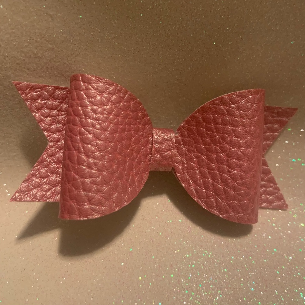 1in bow. Clip or nylon